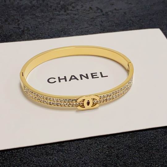Chanel bracelet 12lyh25